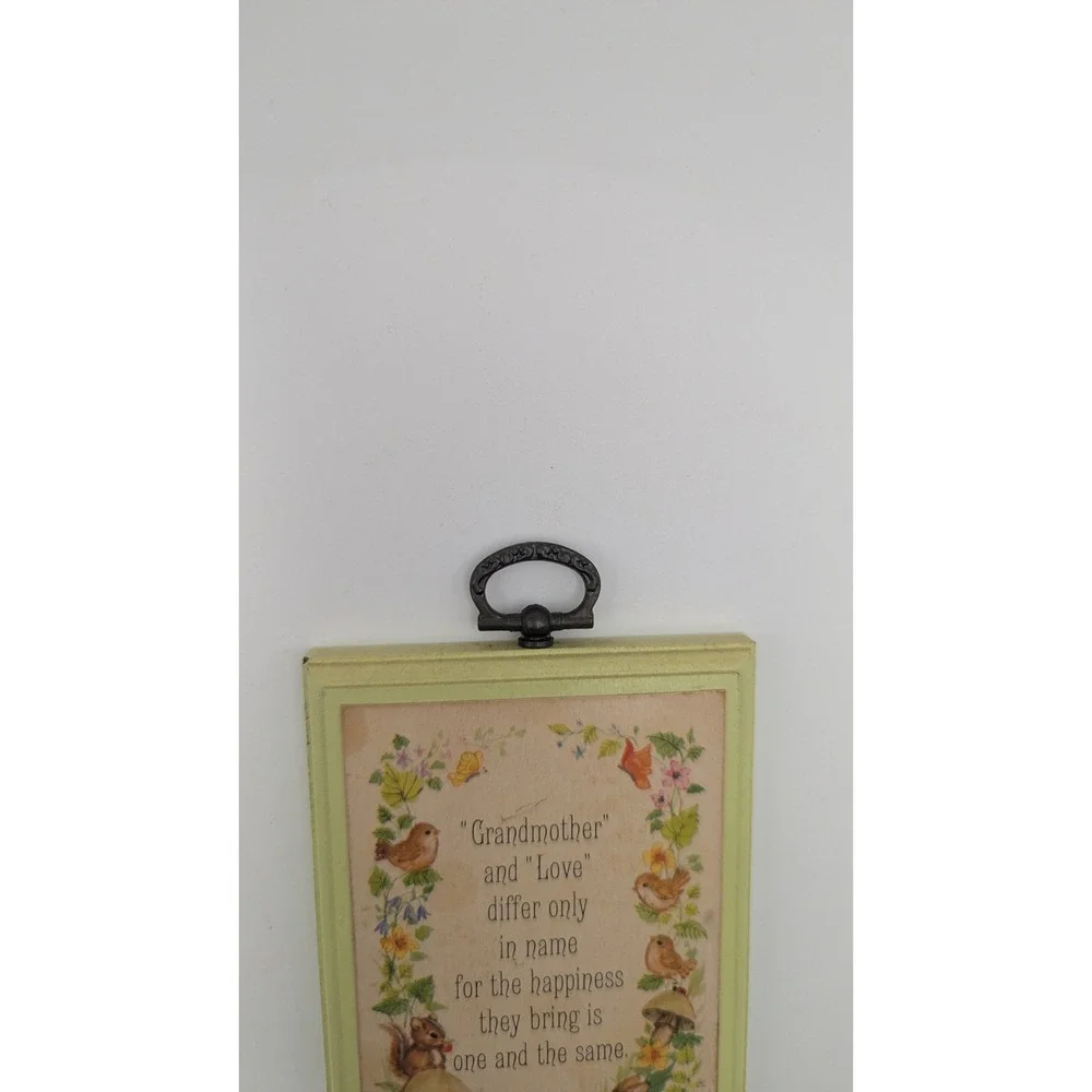 Vintage 1979 Hallmark Wood Plaque Grandmother Love‎ Forest Animals Made in USA